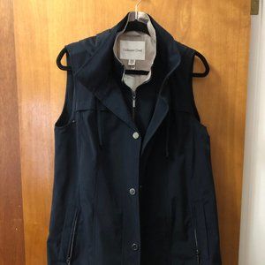 Navy Water Repellent Trench Vest Lined With Hood